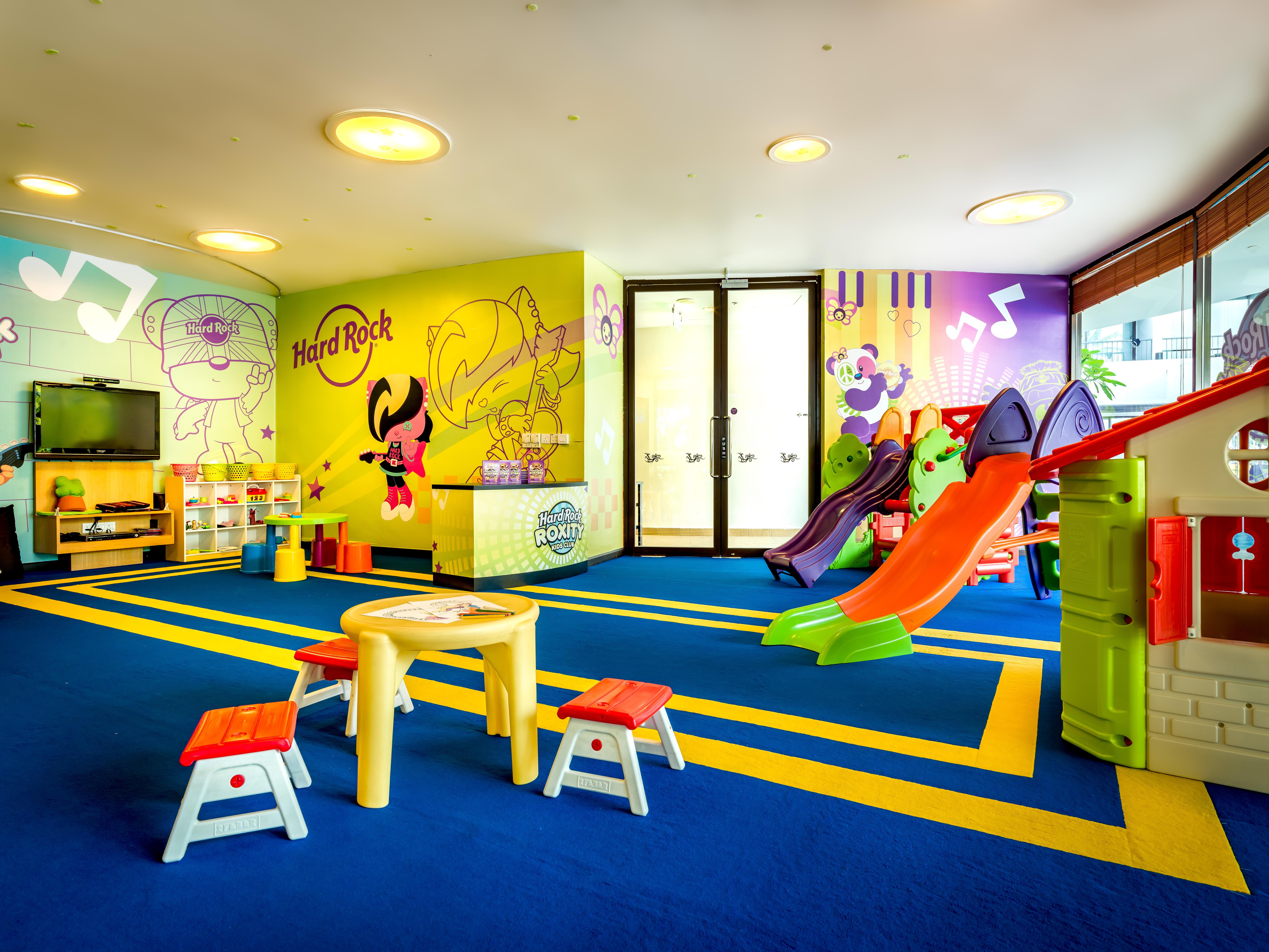 Hard Rock Hotel Penang Batu Ferringhi Exterior foto The Kids Club at the InterContinental Budapest
