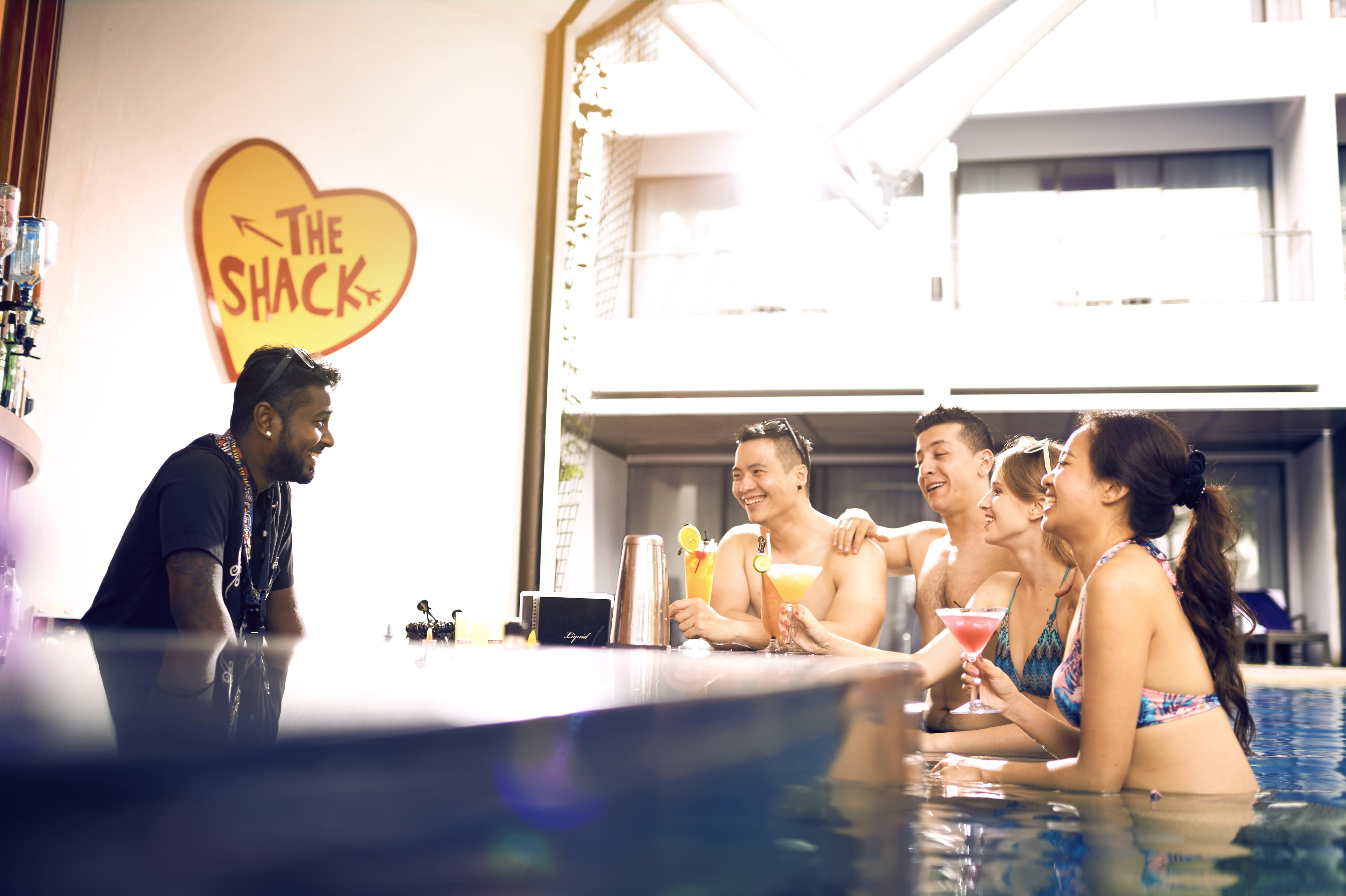 Hard Rock Hotel Penang Batu Ferringhi Exterior foto The Shack