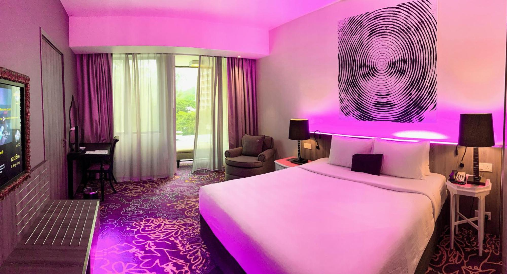 Hard Rock Hotel Penang Batu Ferringhi Exterior foto